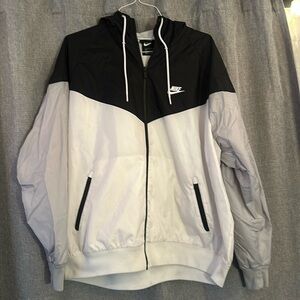 XL - Nike Windrunner Jacket